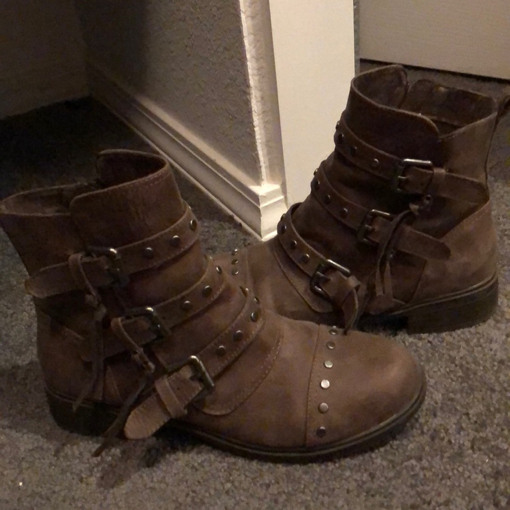 Brown boots